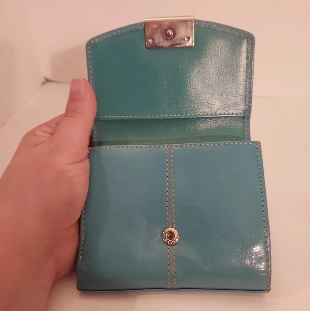 Kenneth Cole Reaction Leather Blue Bifold Wallet
